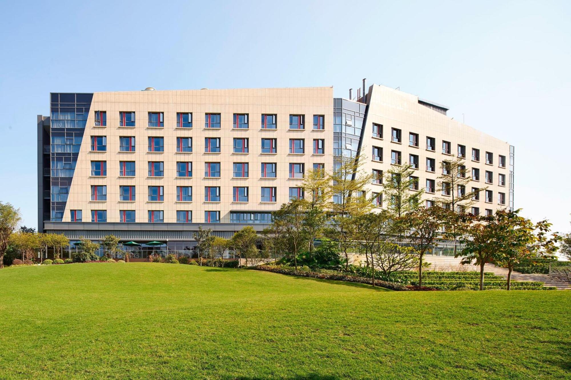 Aloft Dongguan Songshan Lake Екстер'єр фото