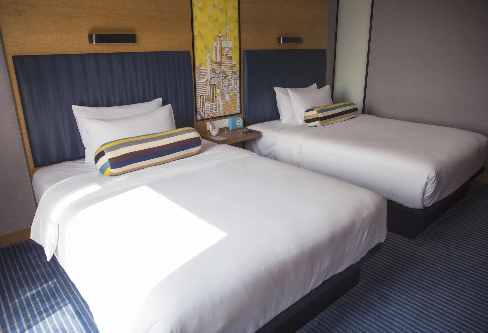 Aloft Dongguan Songshan Lake Екстер'єр фото